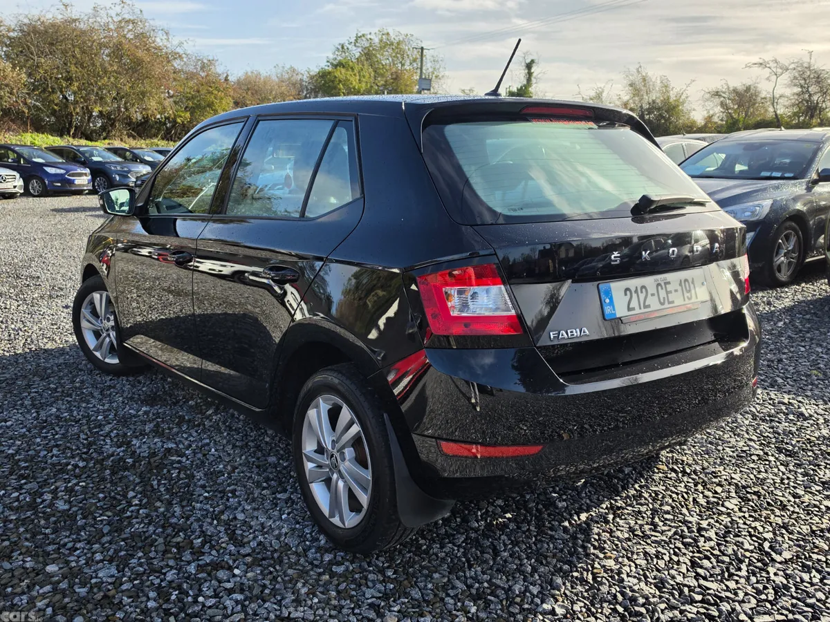 Skoda Fabia Hatchback, Petrol, 2021, Black