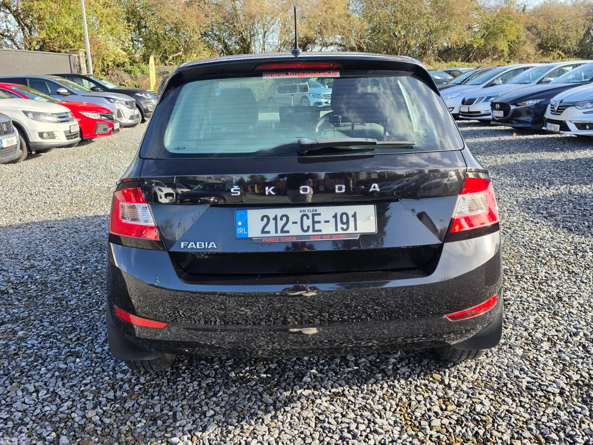 Skoda Fabia Hatchback, Petrol, 2021, Black