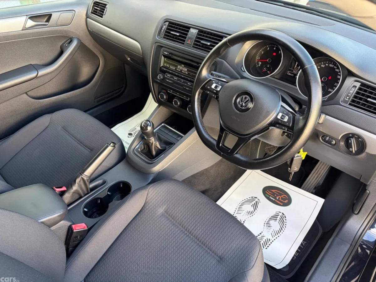 Volkswagen Jetta Saloon, Petrol, 2016, Black