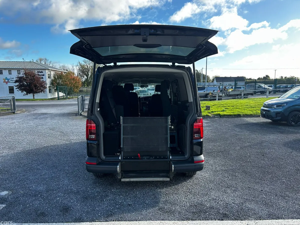 Volkswagen Transporter MPV, Diesel, 2021, Black
