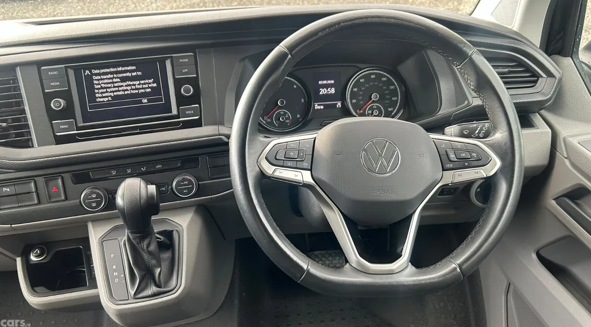 Volkswagen Transporter MPV, Diesel, 2021, Black