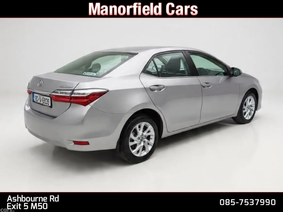 Toyota Corolla Saloon, Petrol, 2018, Grey