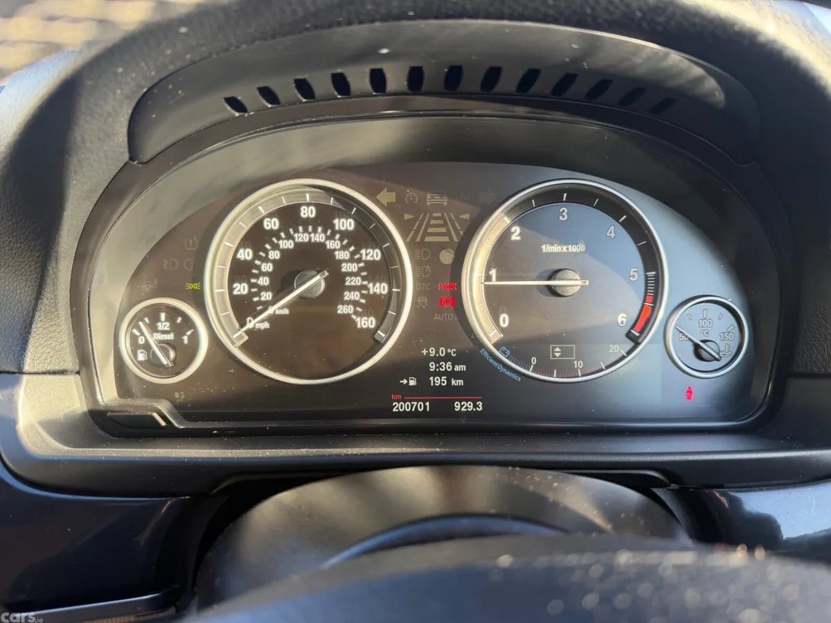 BMW 5-Series Saloon, Diesel, 2012, Grey