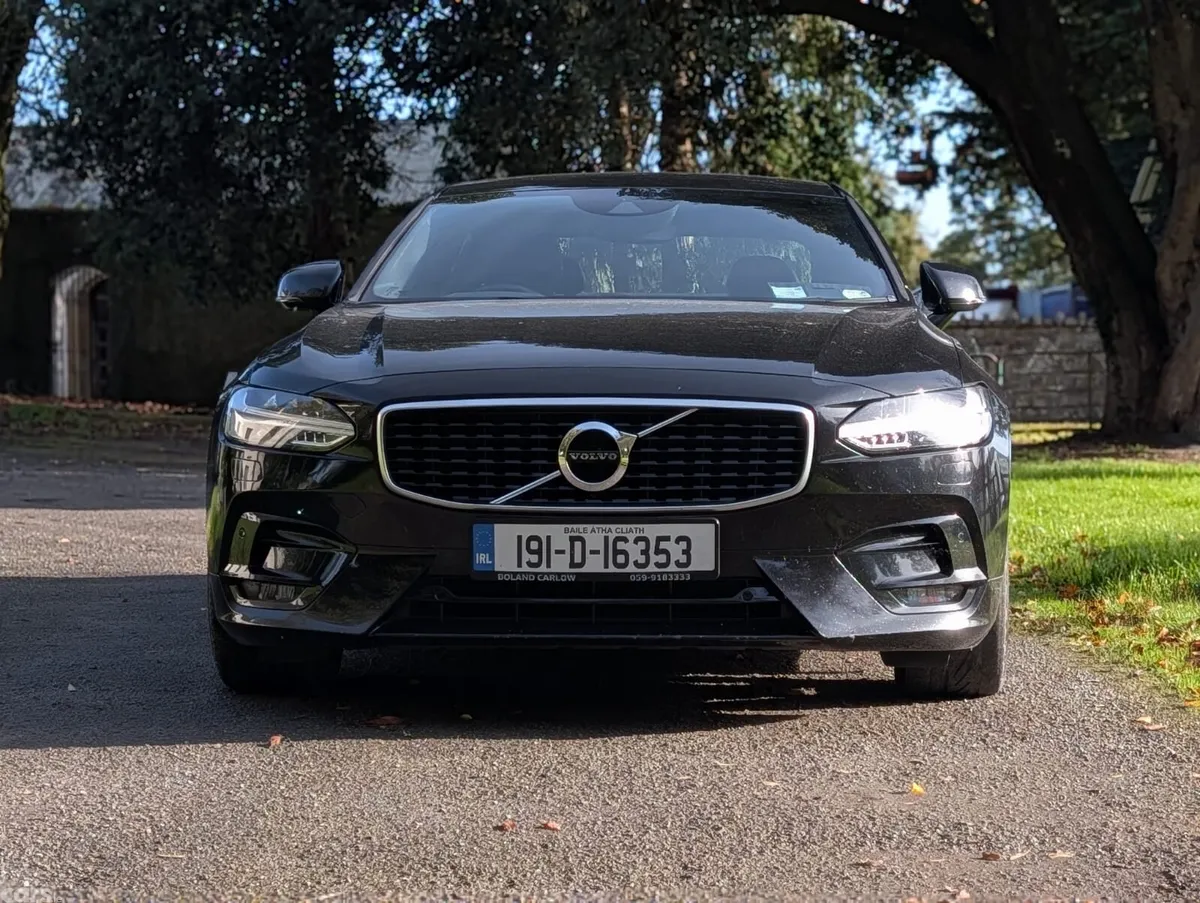 Volvo S90 Saloon, Diesel, 2019, Black