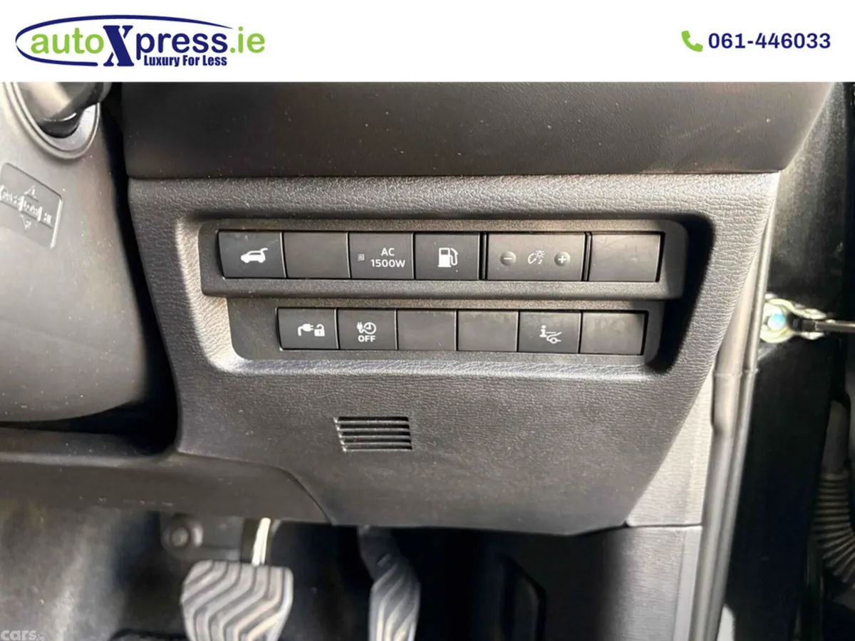 Mitsubishi Outlander SUV, Petrol Plug-in Hybrid, 2024, Black
