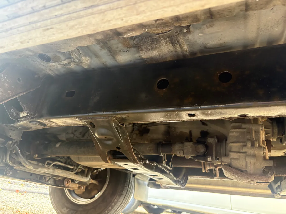 Toyota Land Cruiser SUV, Diesel, 1999, Silver