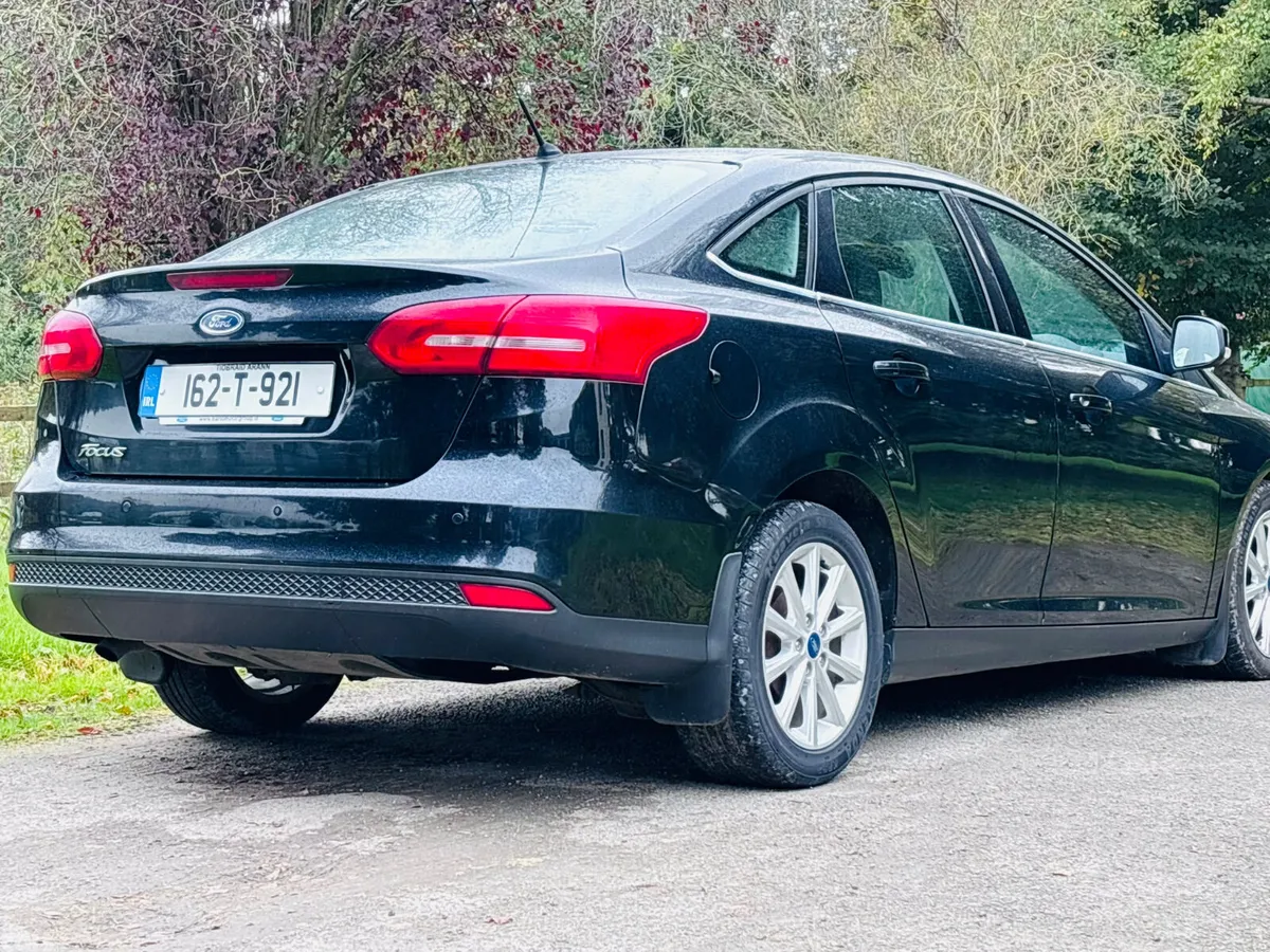 Ford Focus Saloon, Diesel, 2016, Black