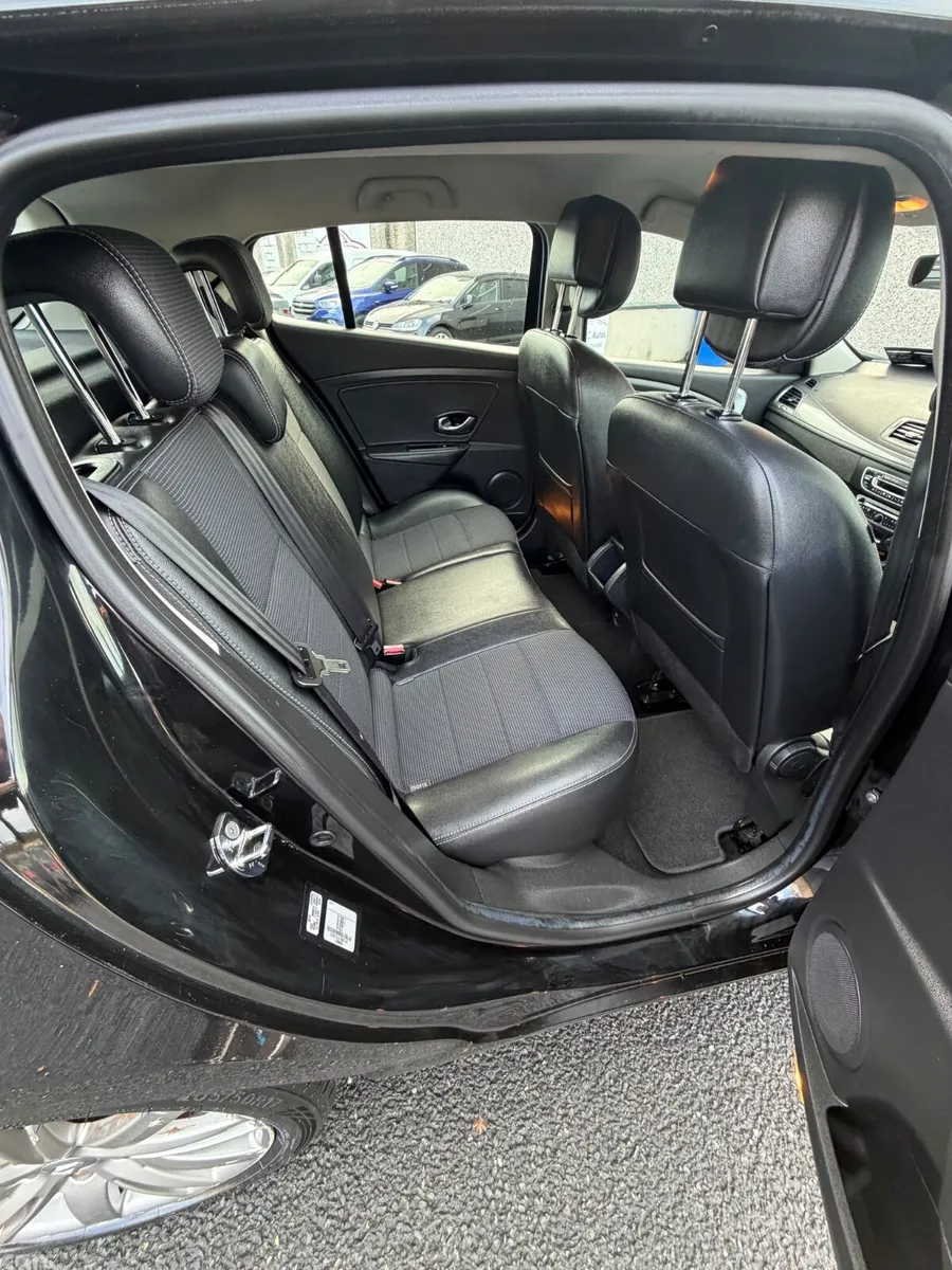 Renault Megane Hatchback, Diesel, 2011, Black