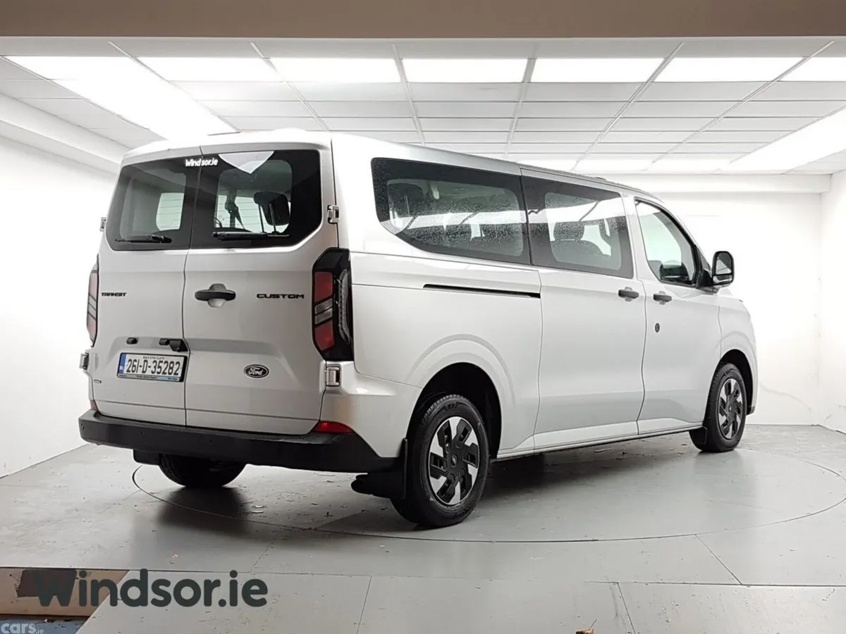 Ford Transit Custom MPV, Petrol Plug-in Hybrid, 2026, Grey