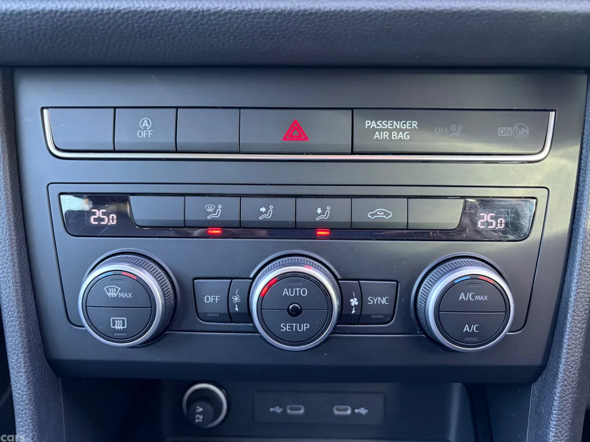 SEAT Ateca SUV, Petrol, 2023, Green