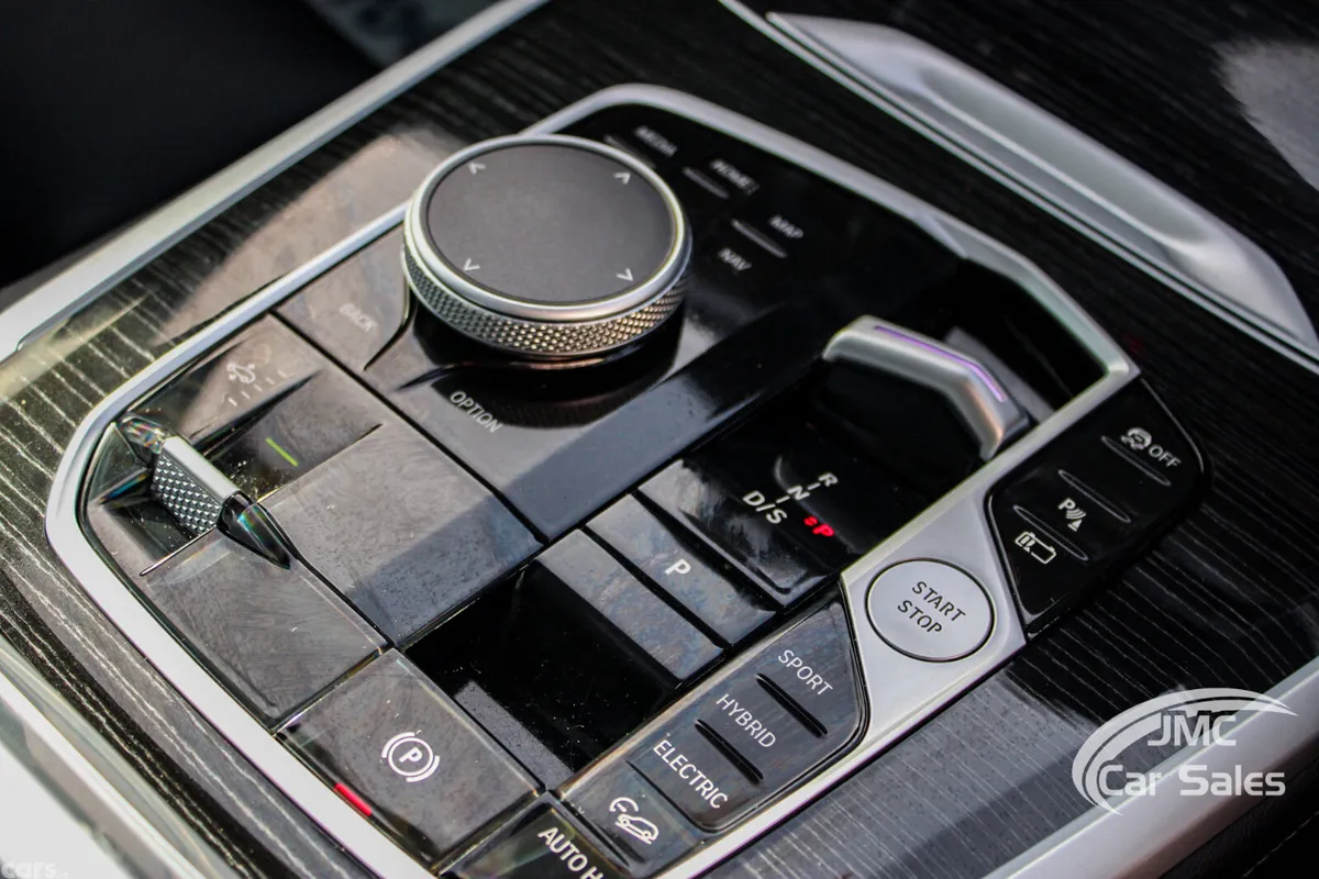 BMW X5 SUV, Petrol Plug-in Hybrid, 2024, Grey