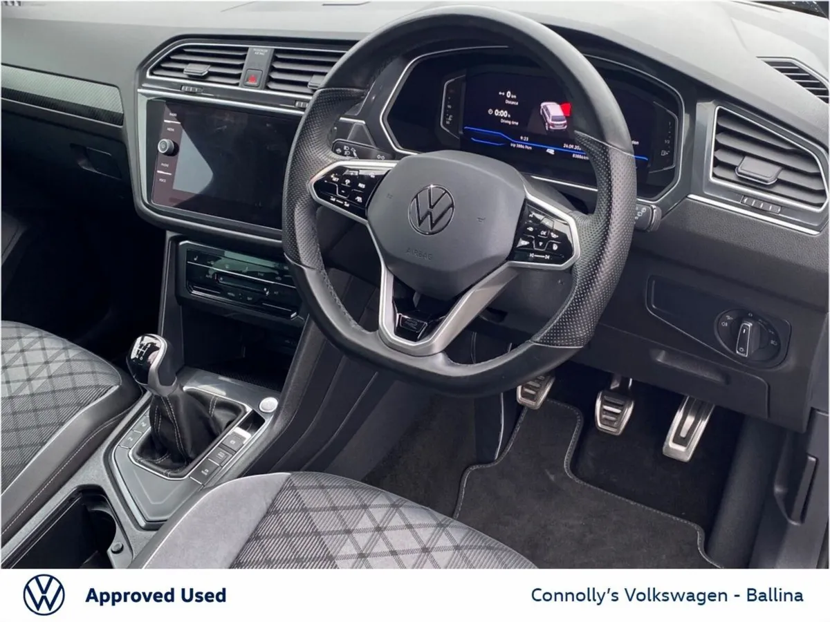 Volkswagen Tiguan SUV, Diesel, 2023, Blue