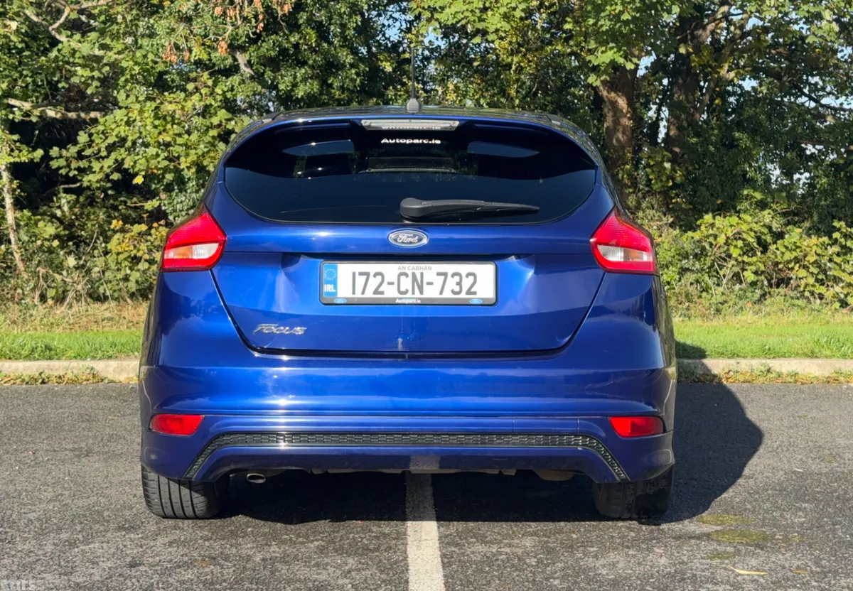 Ford Focus Hatchback, Diesel, 2017, Blue