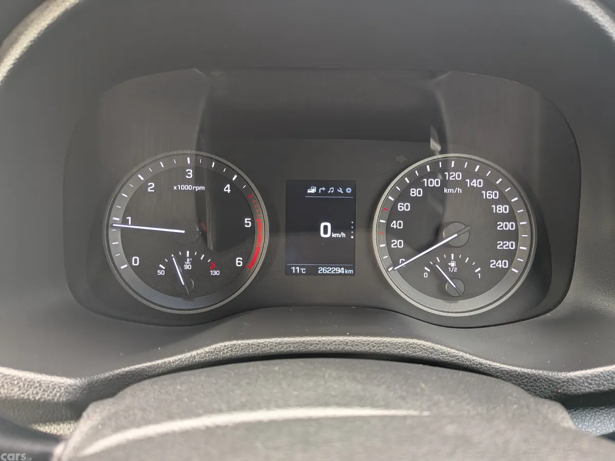 Hyundai Tucson SUV, Diesel, 2016, White