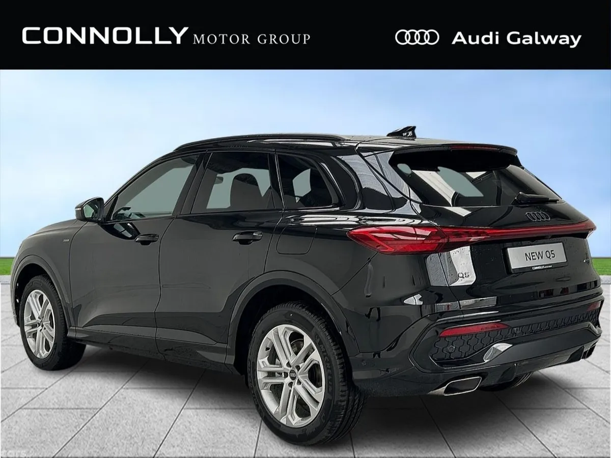 Audi Q5 SUV, Petrol Plug-in Hybrid, 2027, Black