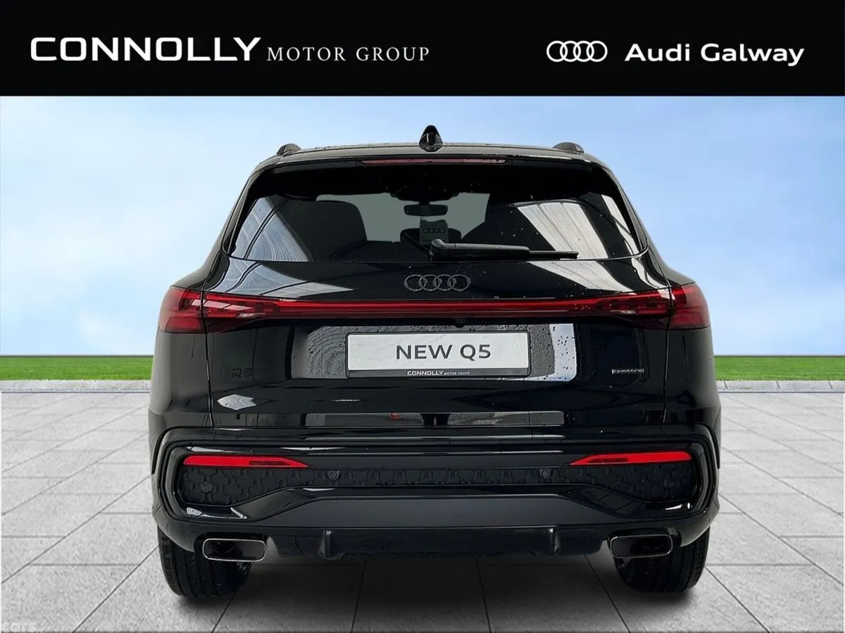 Audi Q5 SUV, Petrol Plug-in Hybrid, 2027, Black