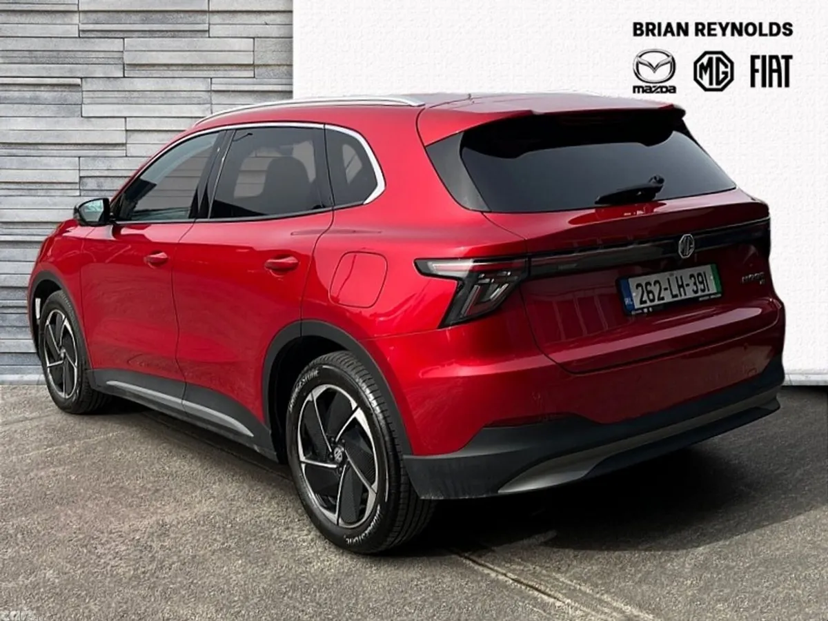 MG S5 Hatchback, Electric, 2026, Red