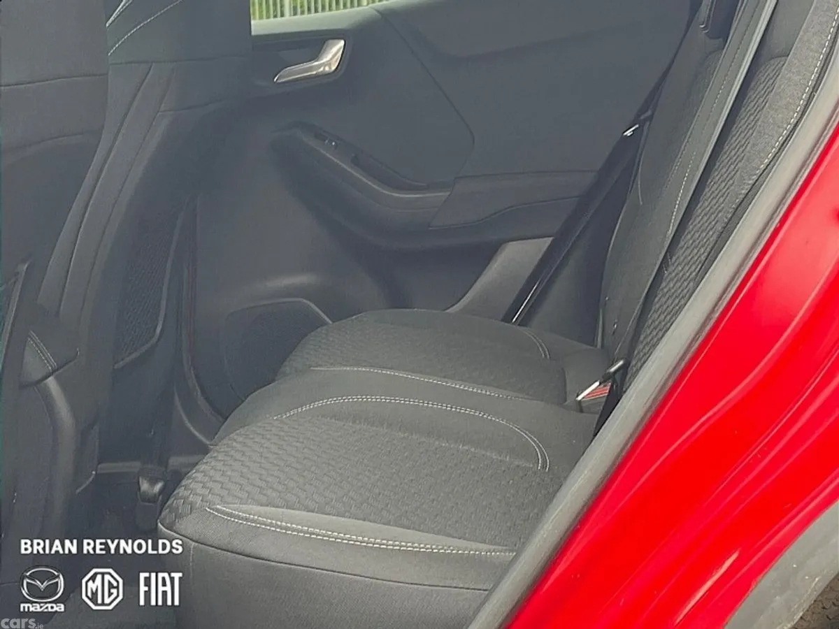 Ford Puma MPV, Petrol Hybrid, 2021, Red