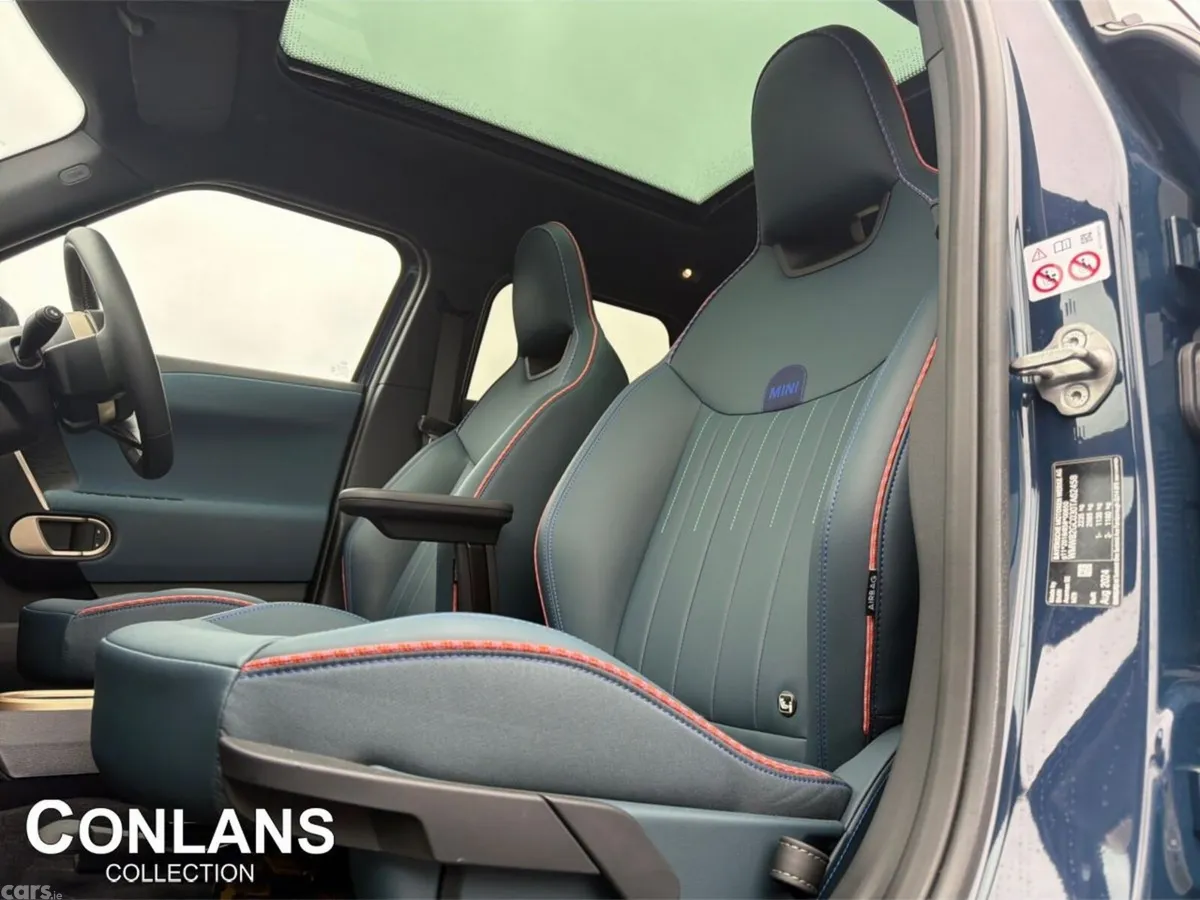 Mini Aceman Hatchback, Electric, 2025, Blue