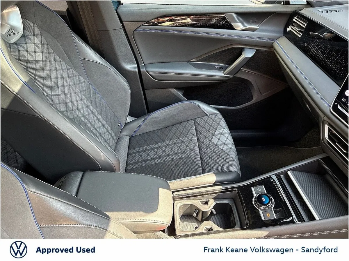 Volkswagen Tiguan SUV, Diesel, 2025, Blue