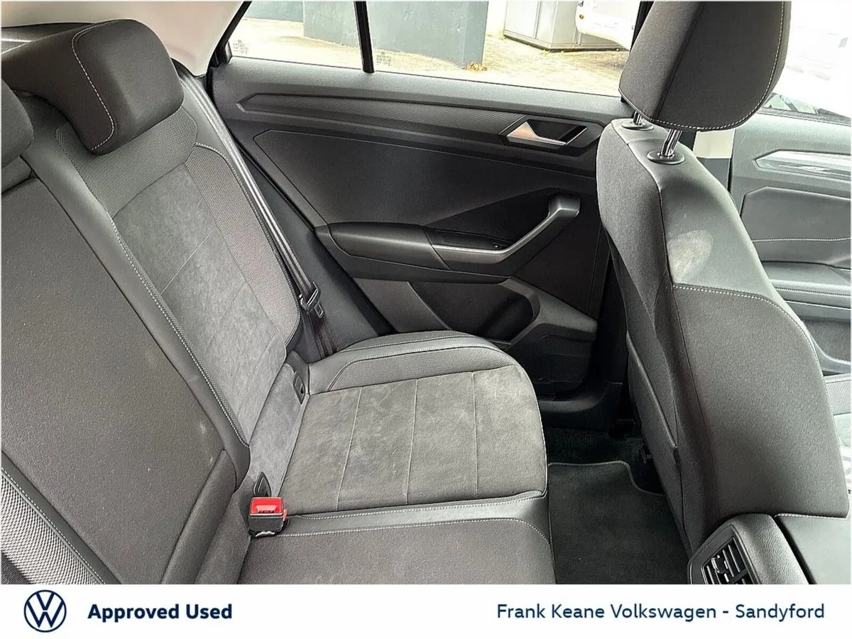 Volkswagen T-Roc SUV, Petrol, 2023, Black