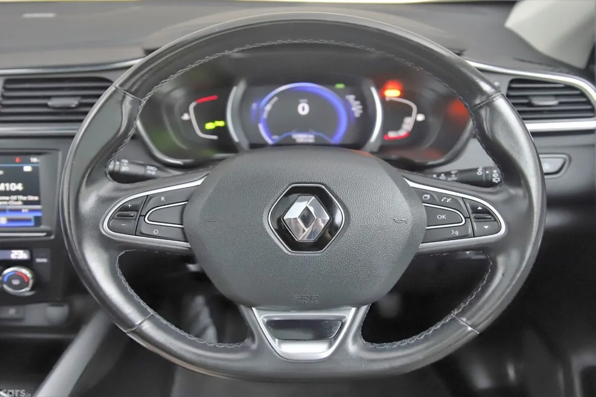Renault Kadjar SUV, Diesel, 2017, Grey