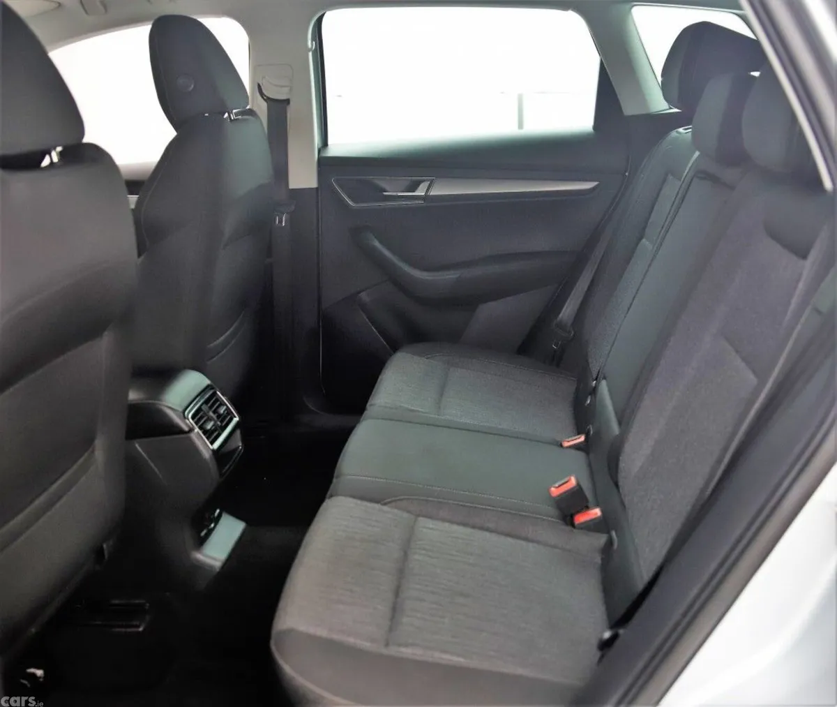 Skoda Karoq SUV, Petrol, 2022, Grey