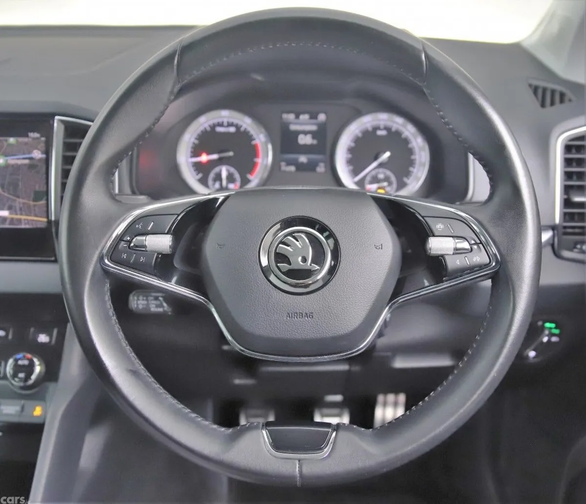 Skoda Karoq SUV, Petrol, 2022, Grey