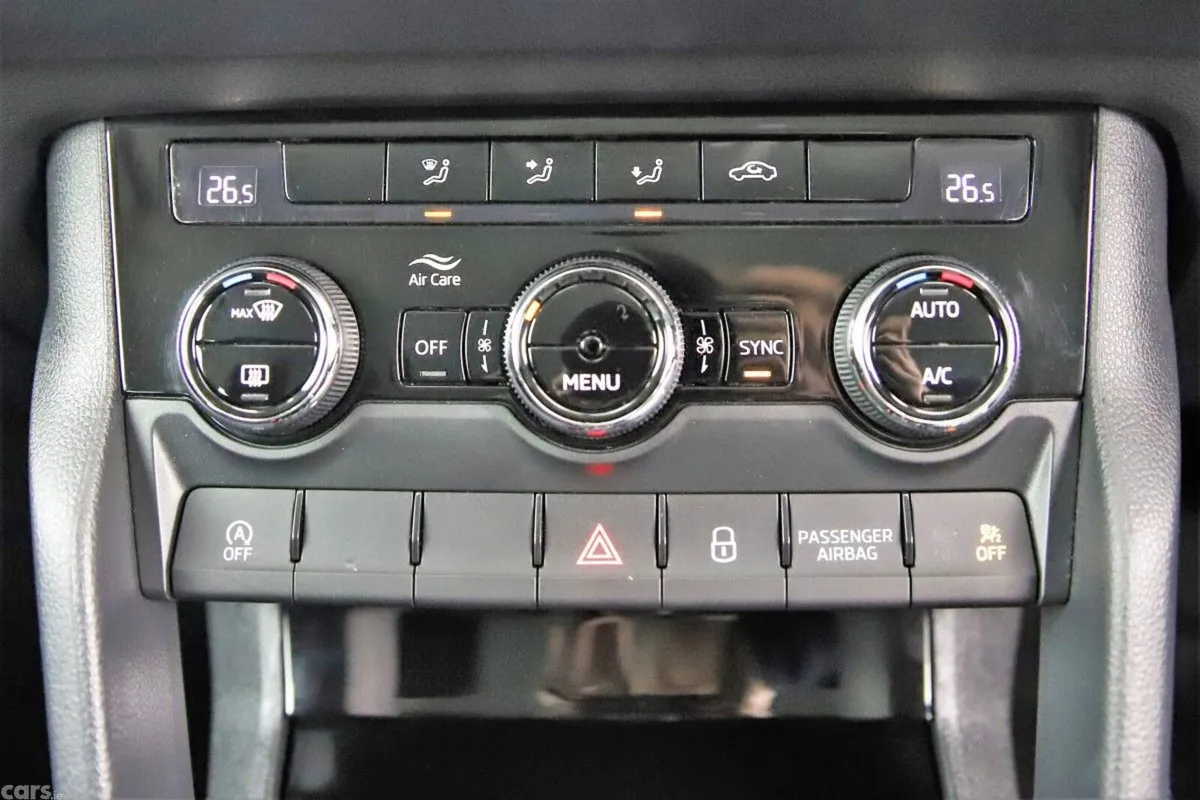 Skoda Karoq SUV, Petrol, 2022, Grey