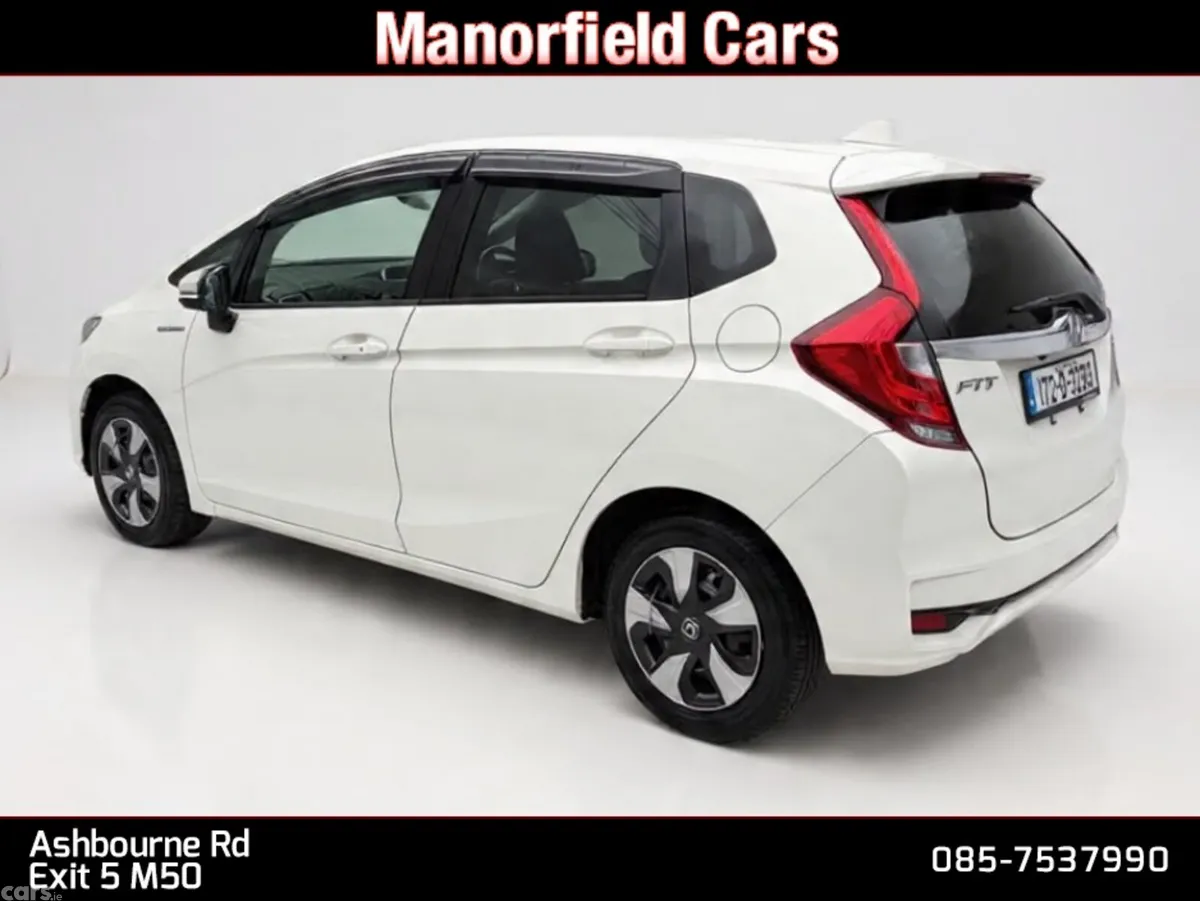Honda Fit Hatchback, Petrol Hybrid, 2017, White