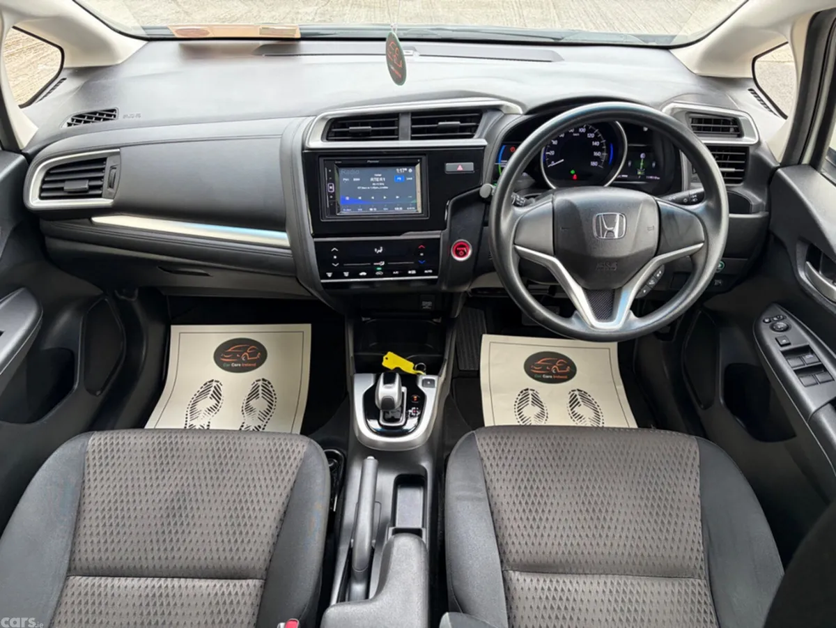 Honda Fit Hatchback, Petrol Hybrid, 2017, White