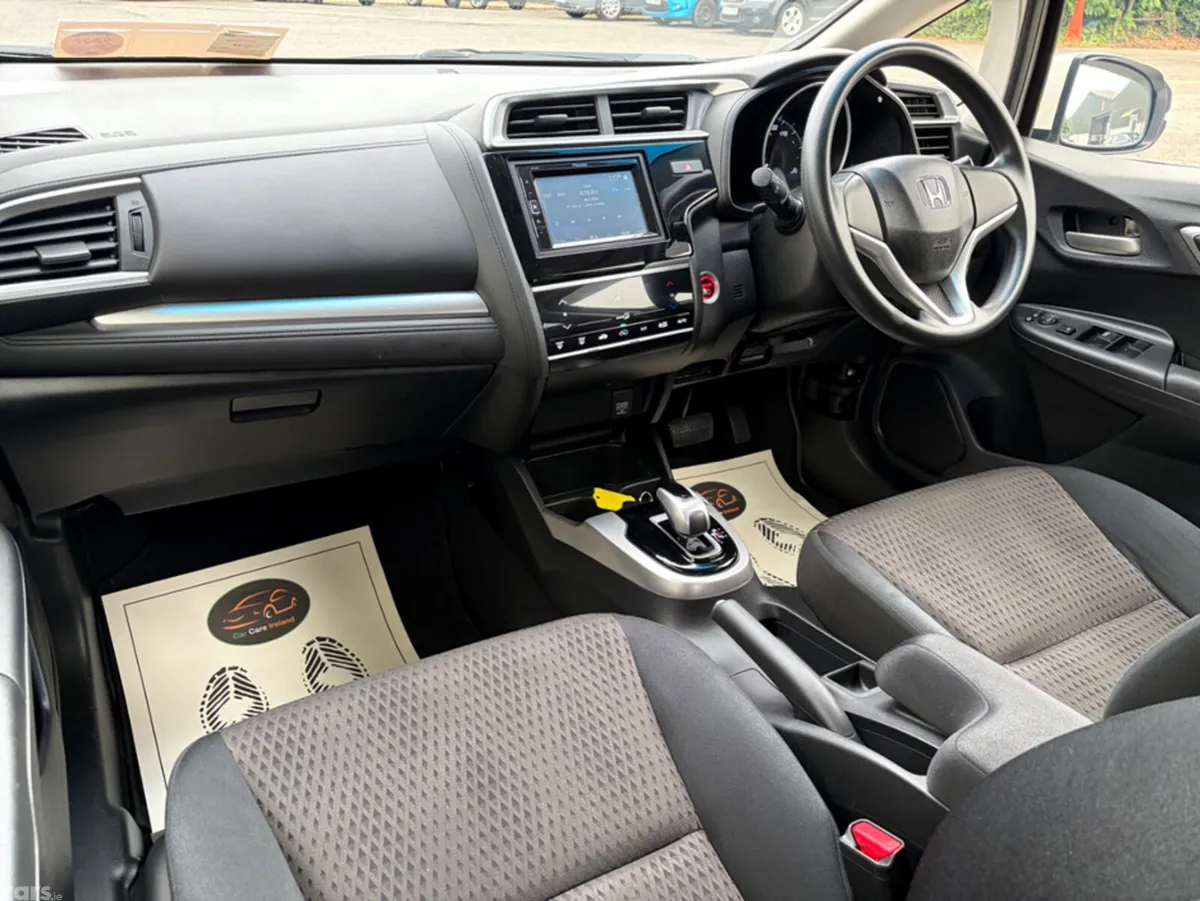Honda Fit Hatchback, Petrol Hybrid, 2017, White