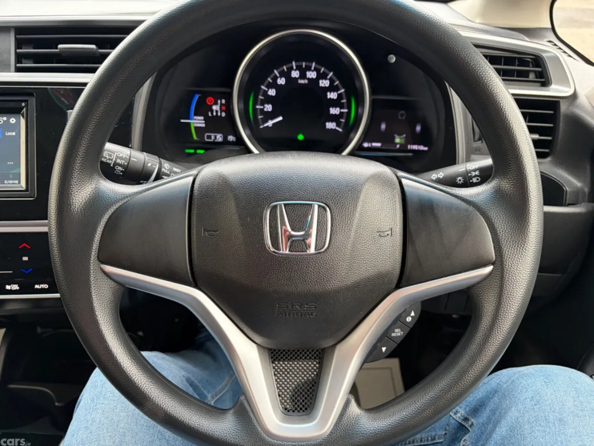 Honda Fit Hatchback, Petrol Hybrid, 2017, White