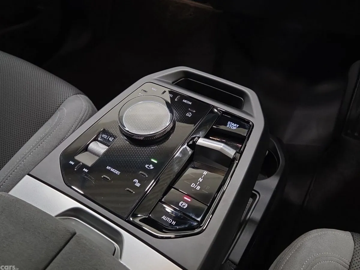 BMW iX SUV, Electric, 2025, Blue