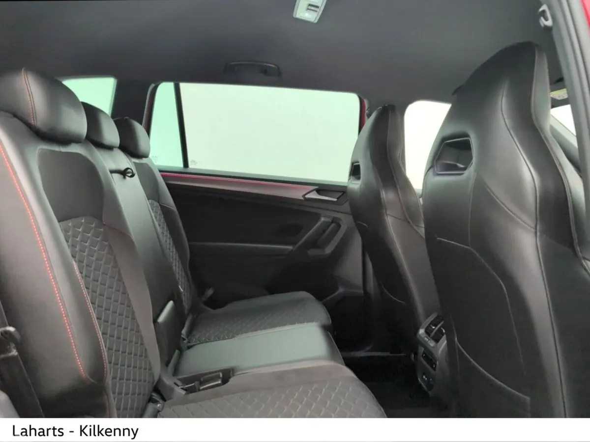 SEAT Tarraco Estate, Diesel, 2023, Red