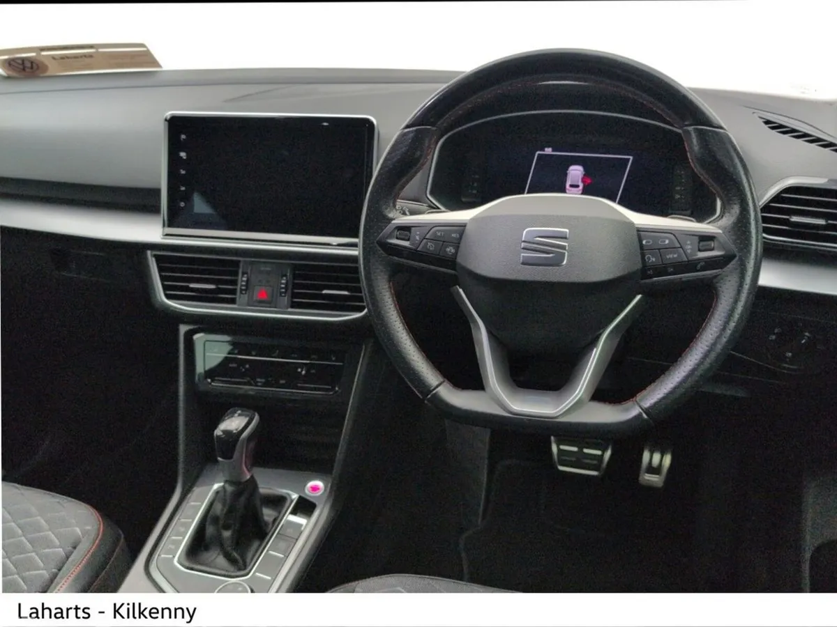 SEAT Tarraco Estate, Diesel, 2023, Red