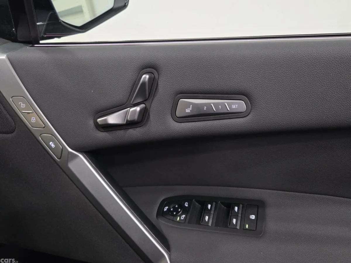 BMW iX SUV, Electric, 2025, Blue