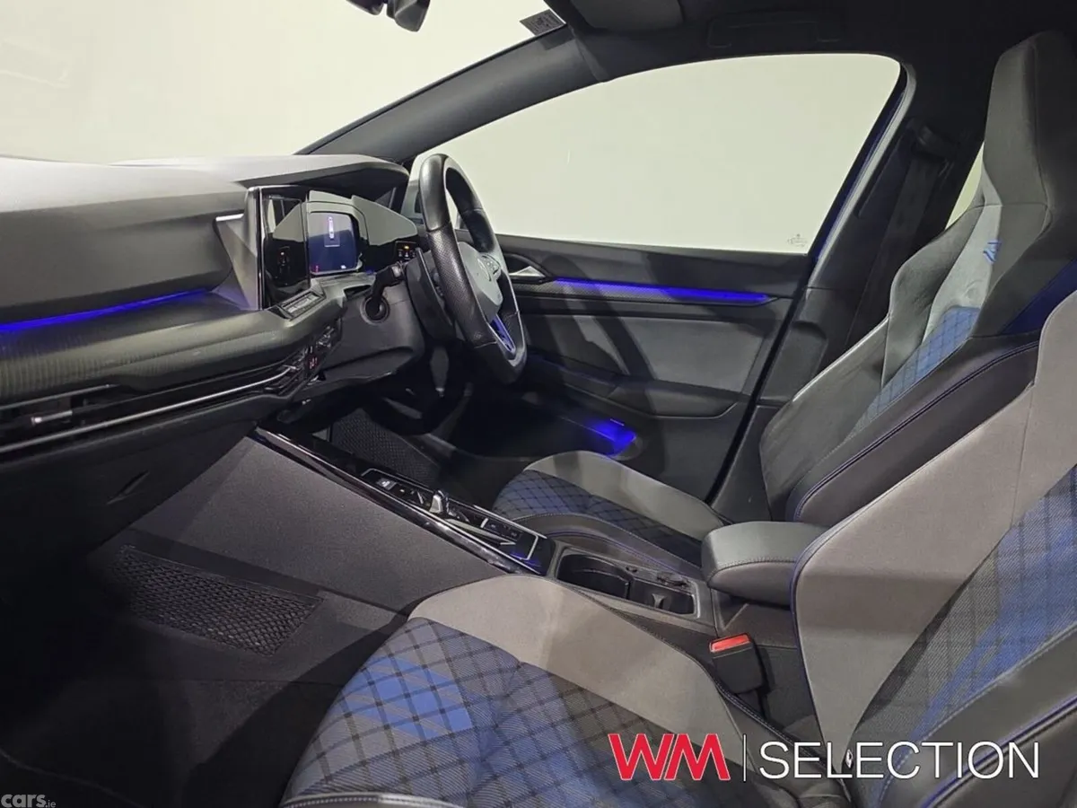 Volkswagen Golf Hatchback, Petrol, 2023, Blue