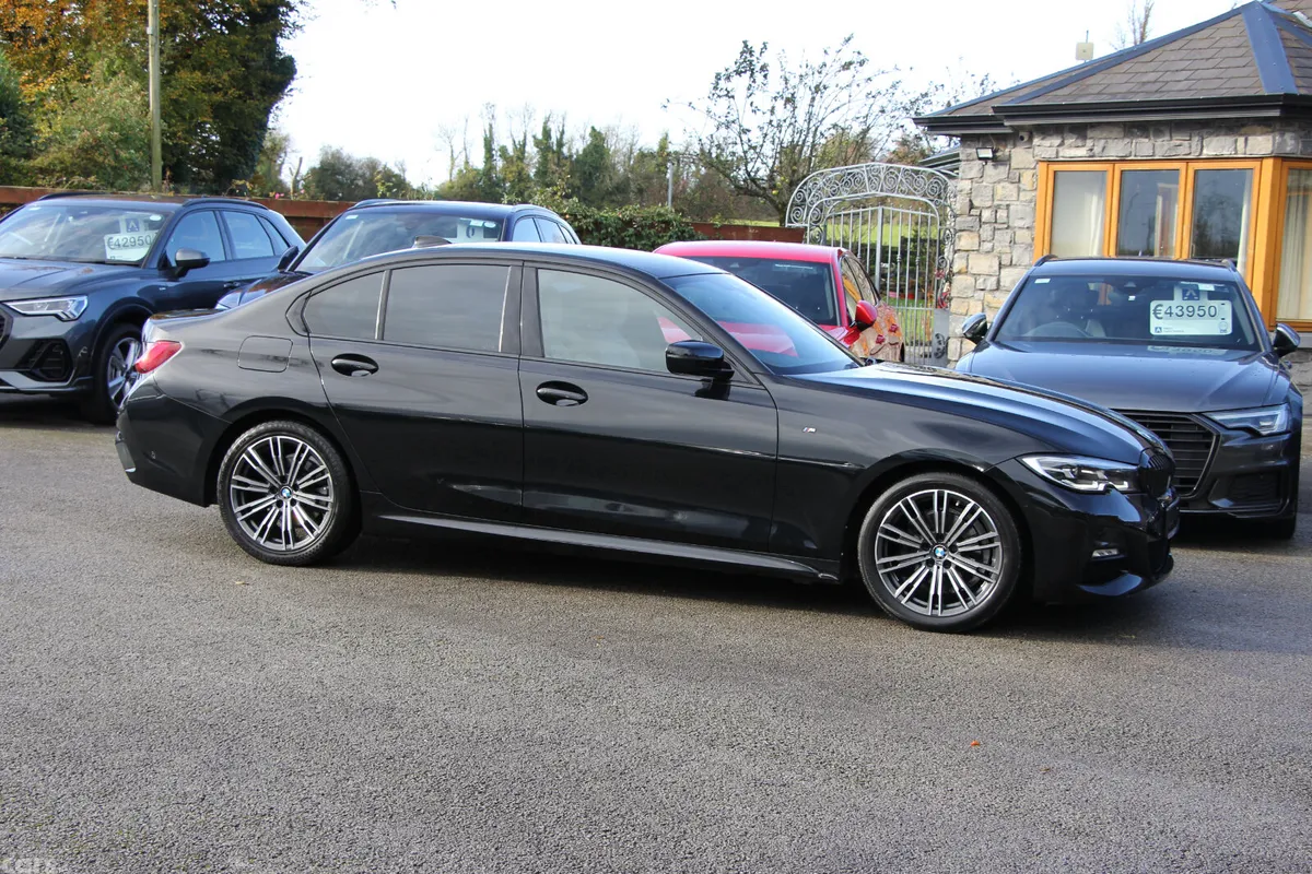 BMW 3-Series Saloon, Diesel, 2022, Black