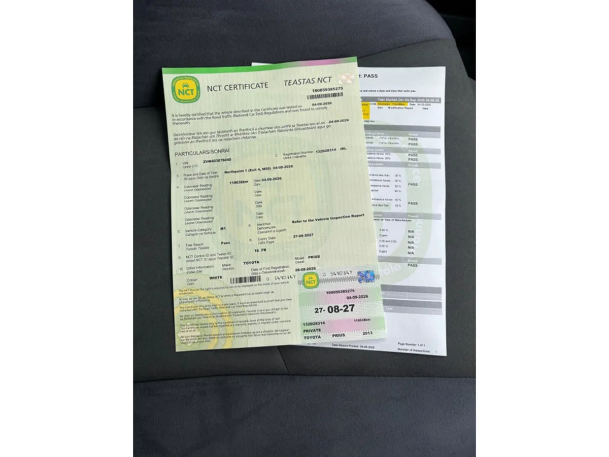 Toyota Prius MPV, Petrol Hybrid, 2013, White