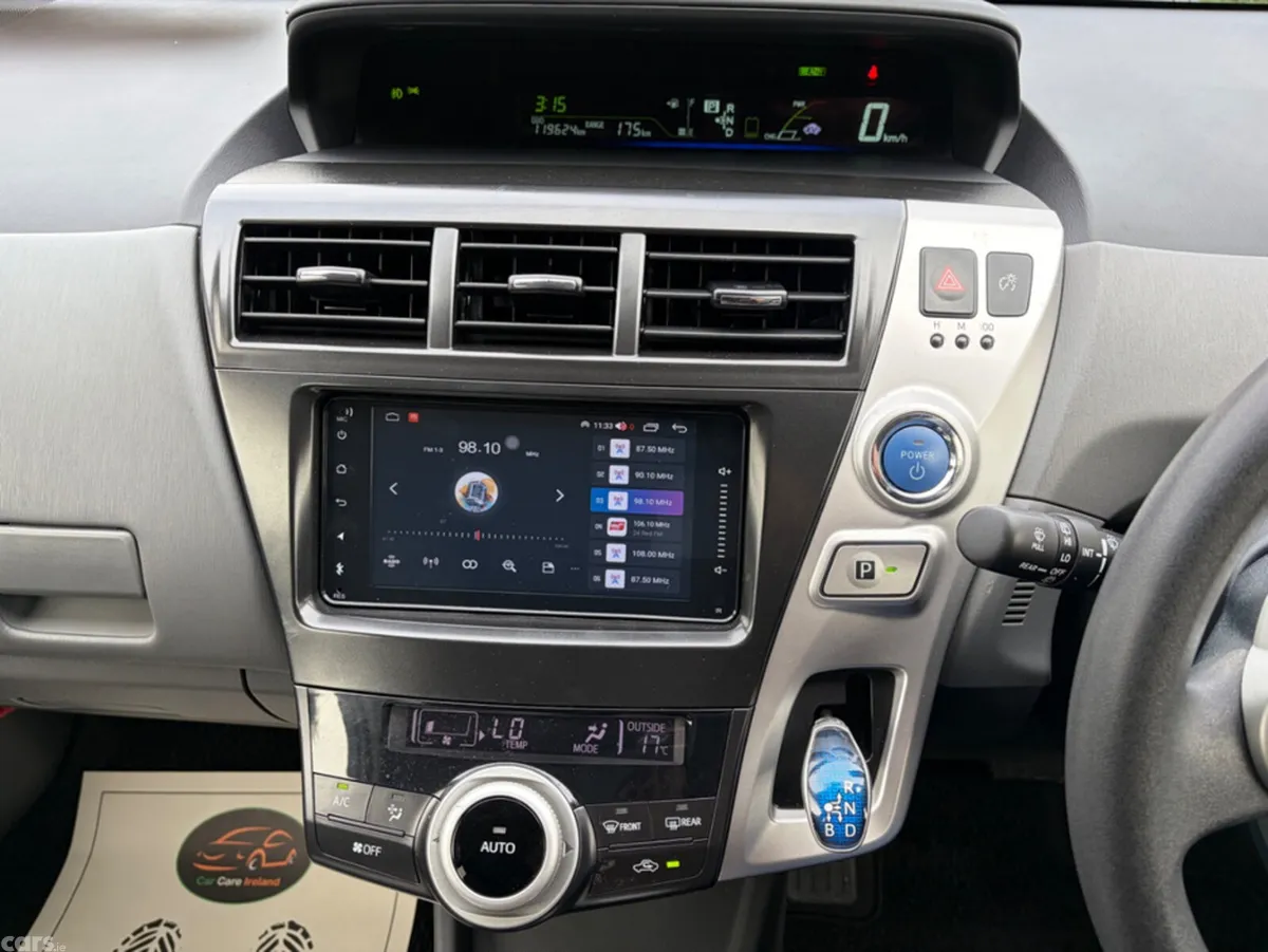 Toyota Prius MPV, Petrol Hybrid, 2013, White