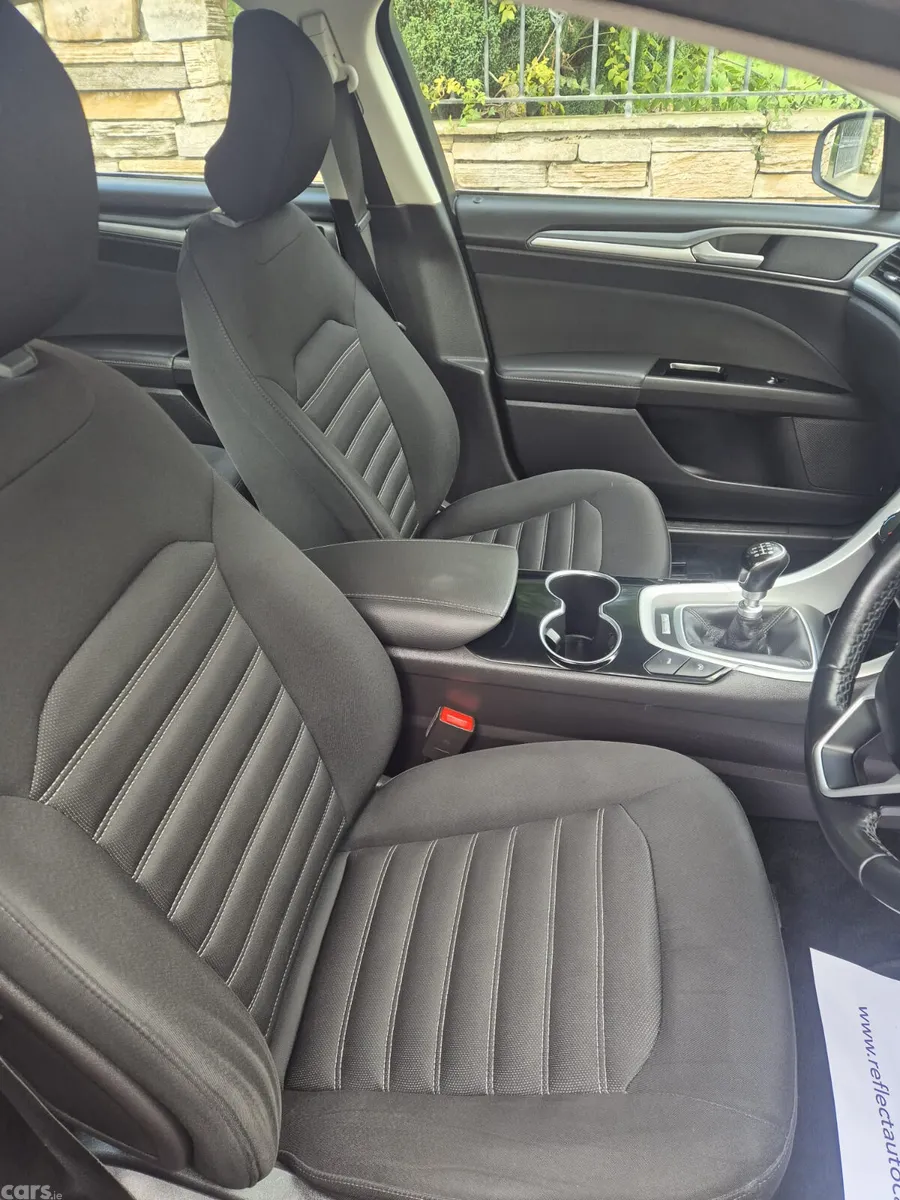 Ford Mondeo Hatchback, Diesel, 2015, Grey