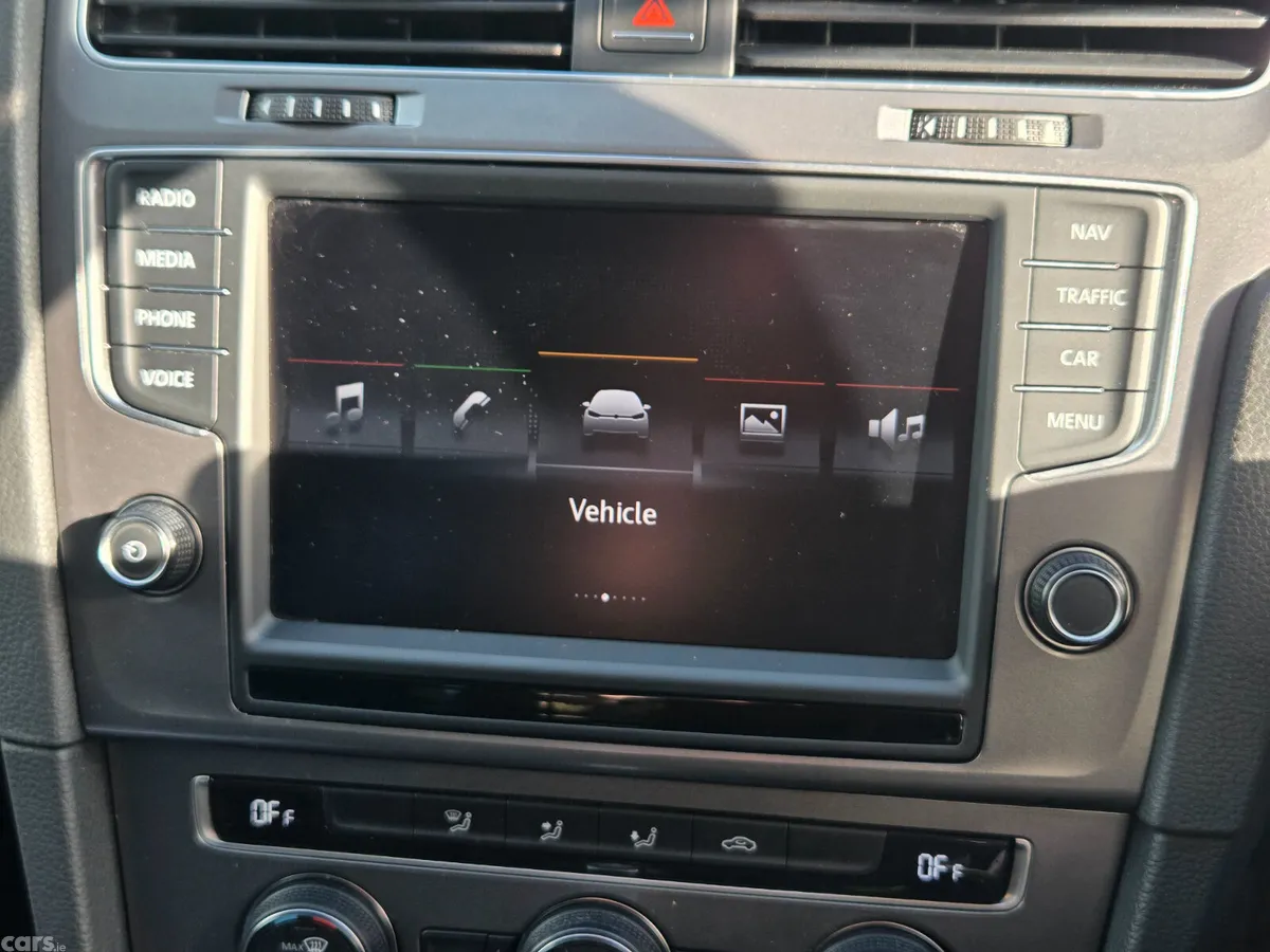 Volkswagen Golf Hatchback, Petrol, 2015, Blue