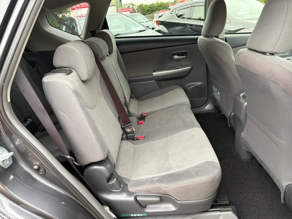 Toyota Prius MPV, Petrol Hybrid, 2013, Grey
