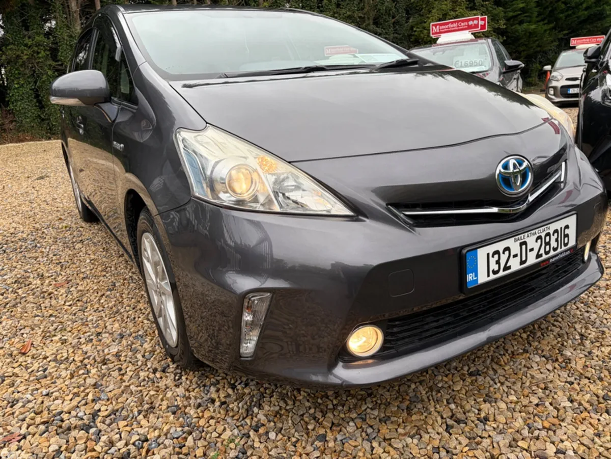 Toyota Prius MPV, Petrol Hybrid, 2013, Grey