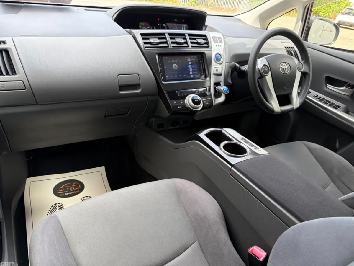 Toyota Prius MPV, Petrol Hybrid, 2013, Blue