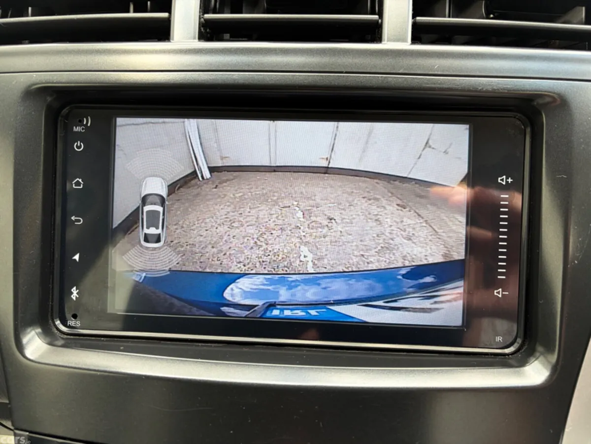 Toyota Prius MPV, Petrol Hybrid, 2013, Blue