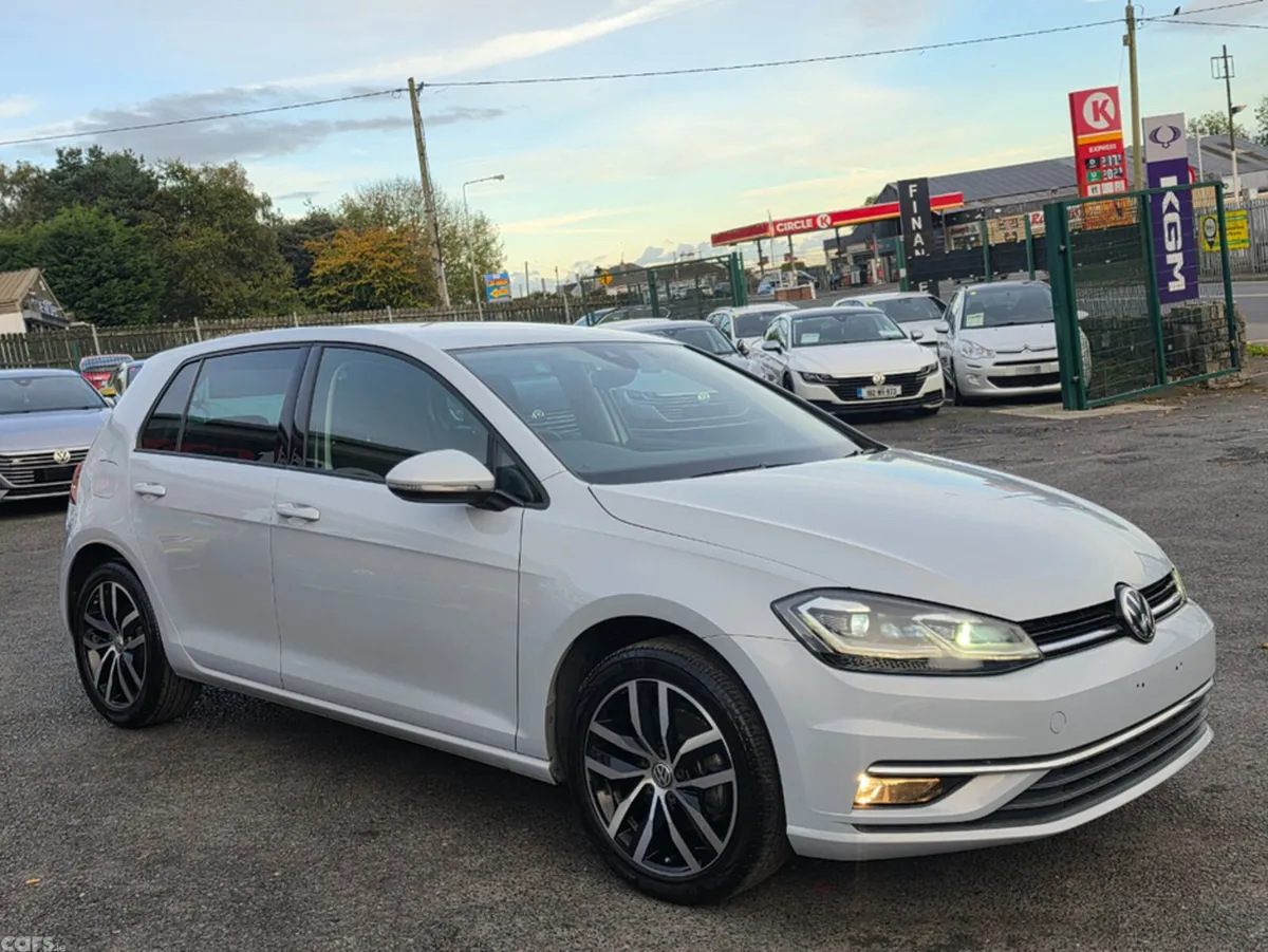 Volkswagen Golf Hatchback, Petrol, 2019, White