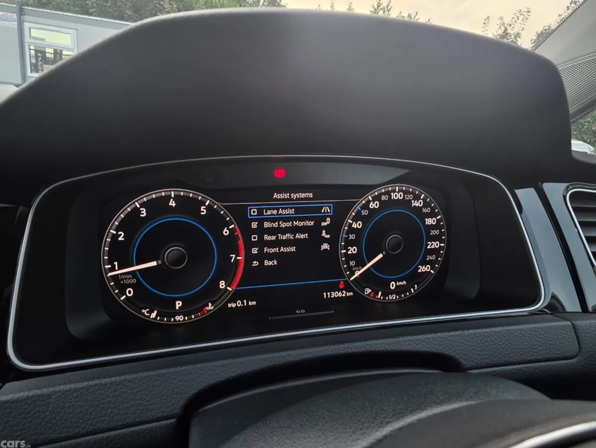Volkswagen Golf Hatchback, Petrol, 2019, White