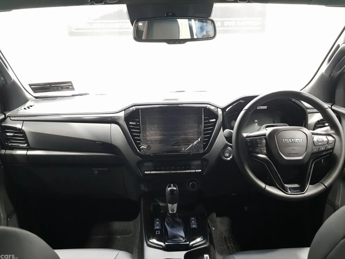 Isuzu D-Max Pick Up, Diesel, 2027, Silver